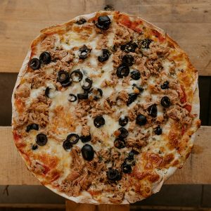Pizza Atún | Pizzería Ses Estacions, pizzas a domicilio en Palma de Mallorca